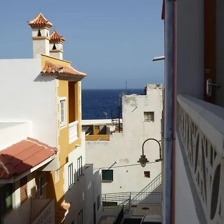 Holiday home Ganzes Haus, Terrasse, Meerblick, 100m Zum La Jaca